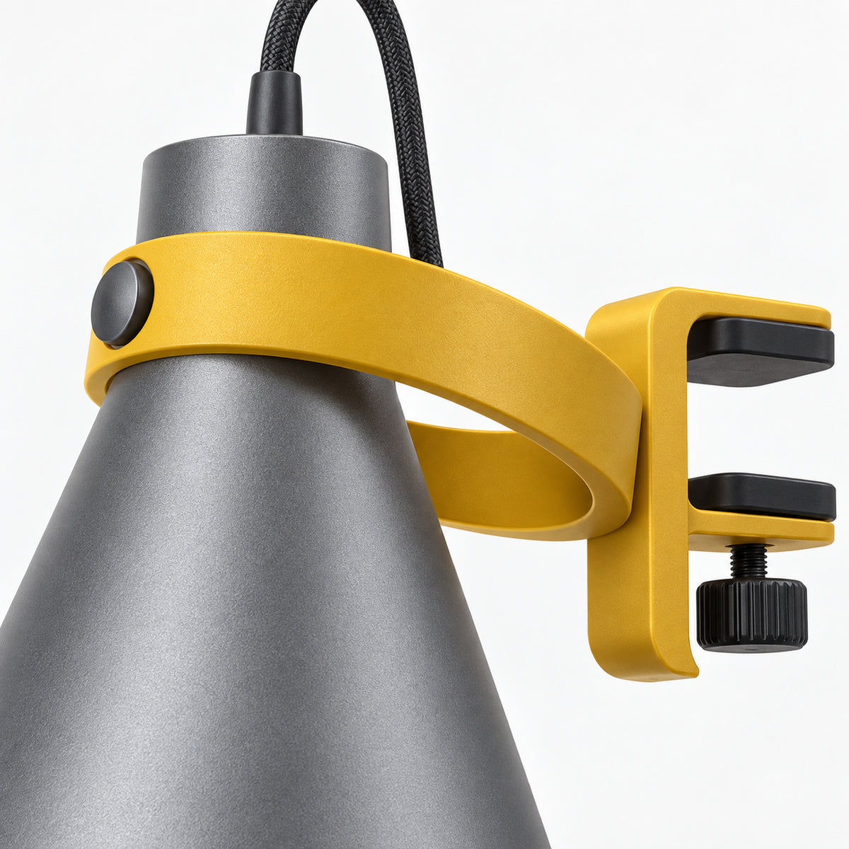 Moonwell Task Pendant